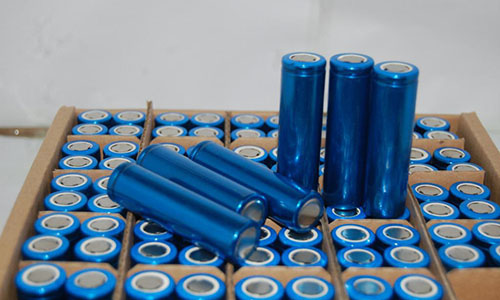 <b>UPS蓄電池怎樣更換91短视频在线免费观看池?</b>